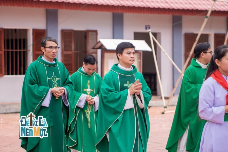 fb-732768673513037_1113441680912715