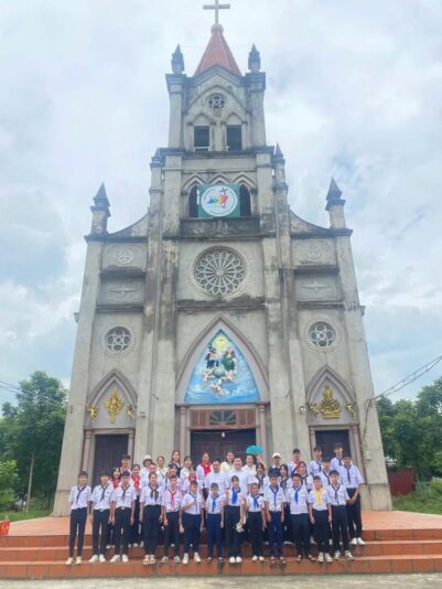 fb-732768673513037_1113416557581894