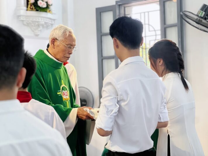 fb-1578851229095483_1204112021760037