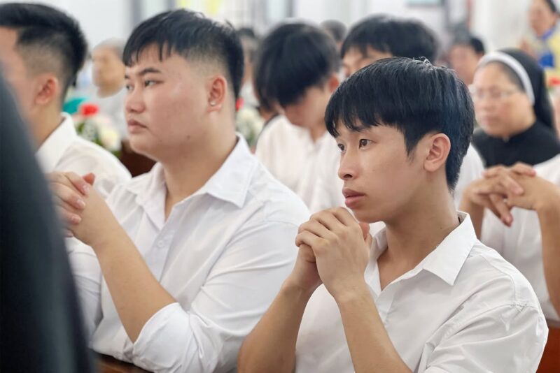 fb-1578851229095483_1204112021760037