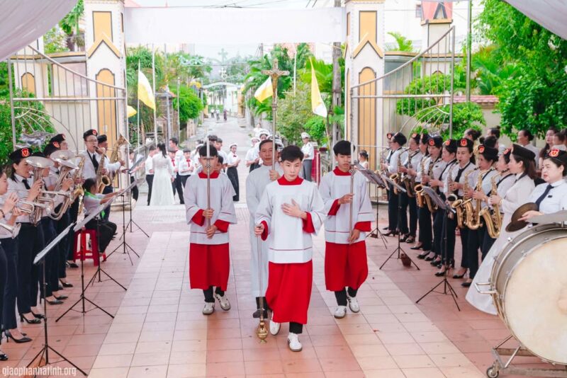 fb-267086443957481_1102518255424213