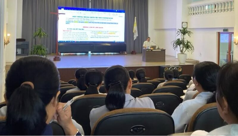 fb-732768673513037_1114012387522311