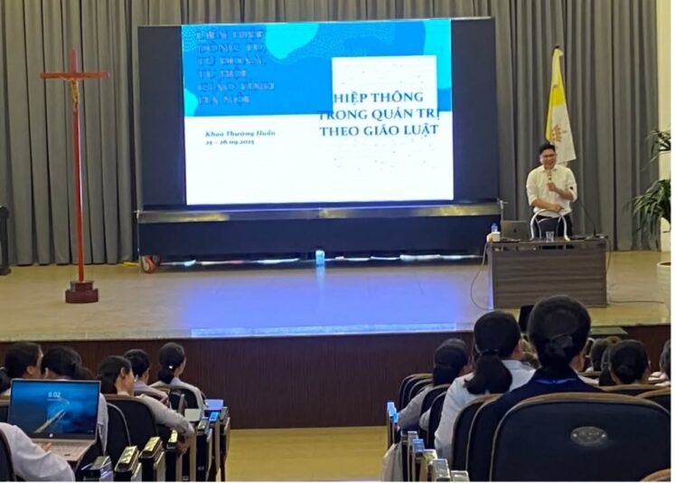 fb-732768673513037_1114012387522311