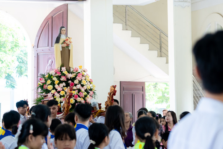 fb-732768673513037_1114426707480879