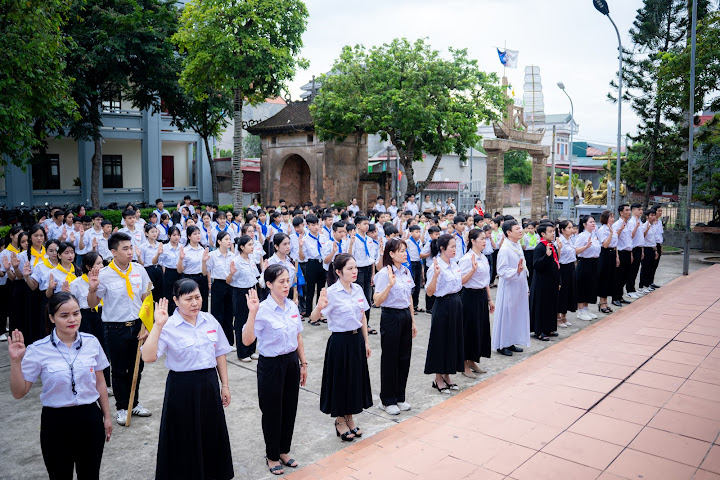 fb-732768673513037_1114426707480879