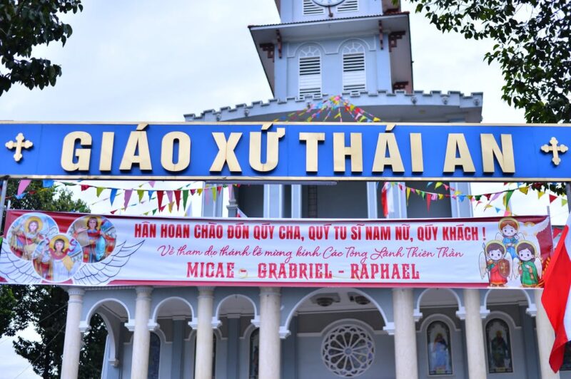 fb-585442494803518_1212811974216683