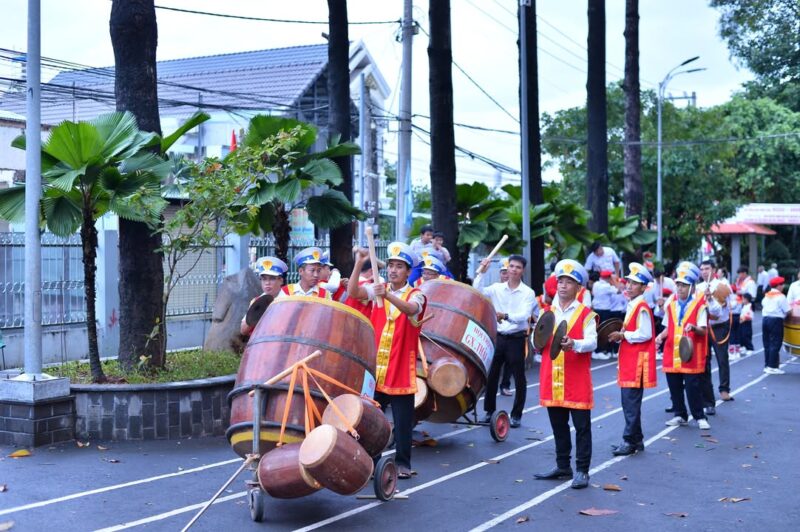 fb-585442494803518_1212811974216683