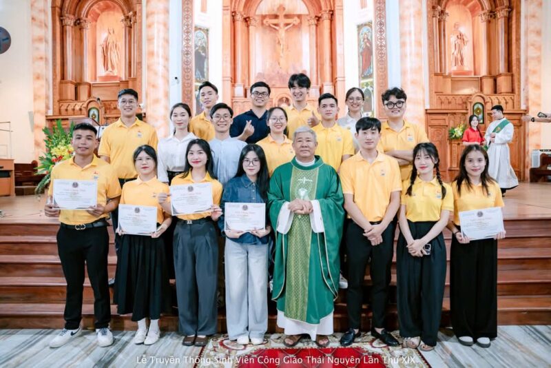 fb-732768673513037_1115148627408687