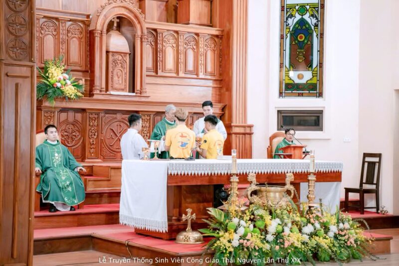 fb-732768673513037_1115148627408687