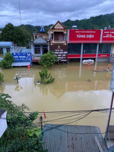 fb-732768673513037_1114965784093638