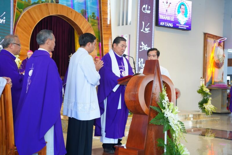 fb-585442494803518_1213651670799380