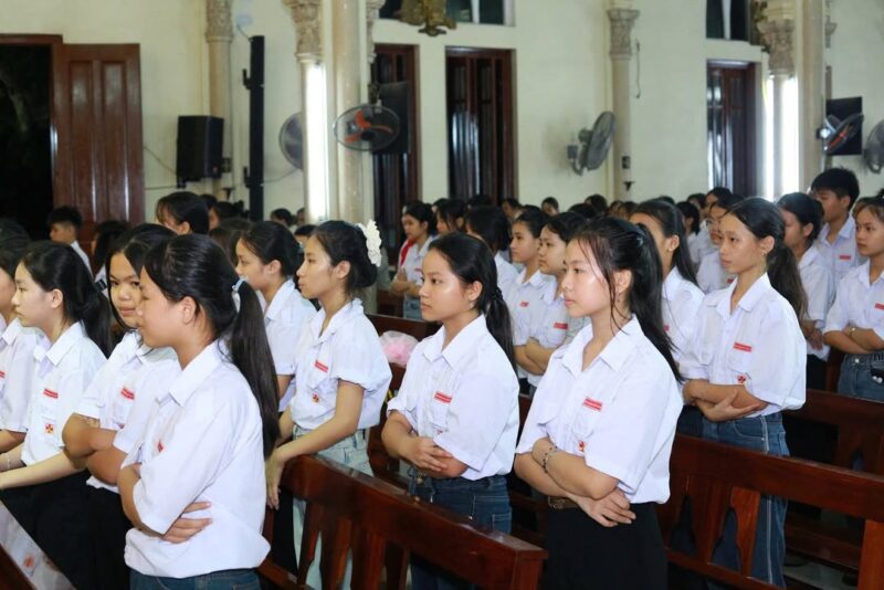 fb-1578851229095483_1206456661525573