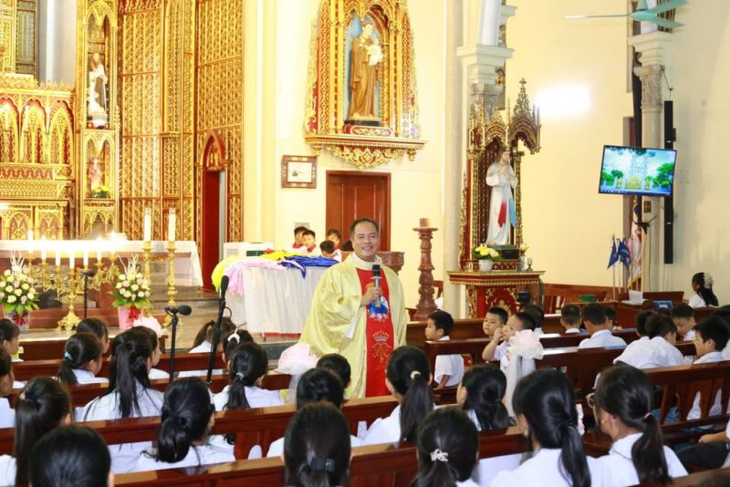 fb-1578851229095483_1206456661525573