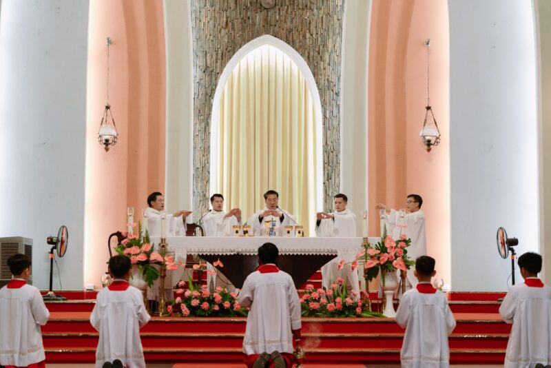 556228282_1242095361292400_1969581308672358370_n