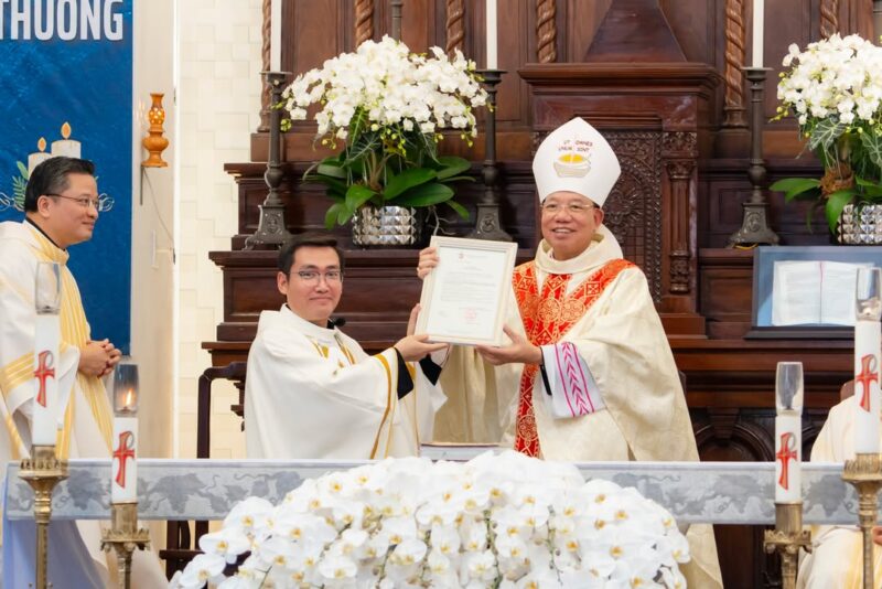 fb-1578851229095483_1206786688159237