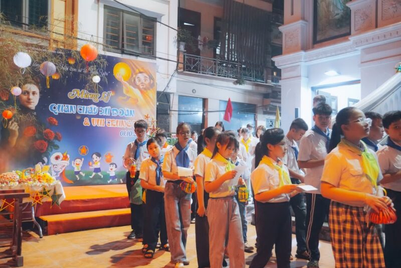 fb-1578851229095483_1206756188162287