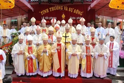 fb-732768673513037_1116221630634720