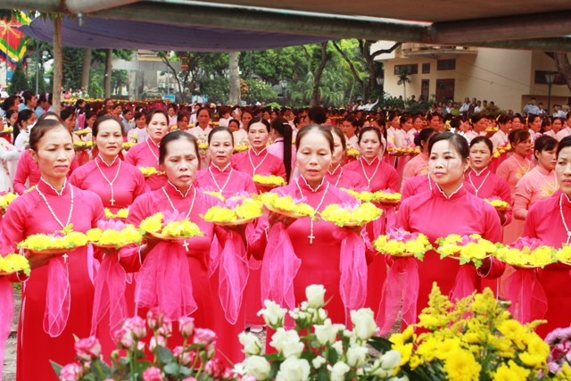 fb-732768673513037_1116202437303306