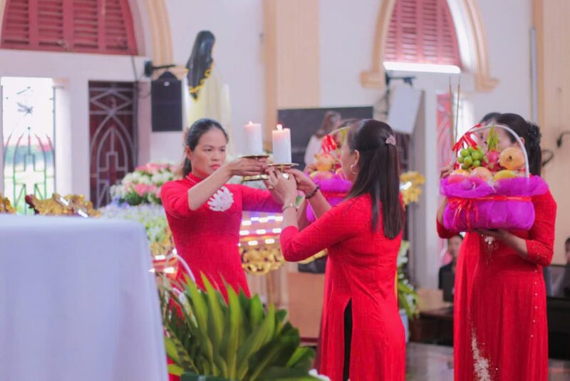 fb-732768673513037_1115987097324840