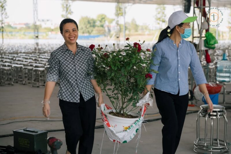 fb-732768673513037_1116920327231517