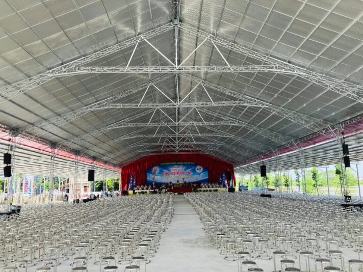 fb-732768673513037_1116650993925117