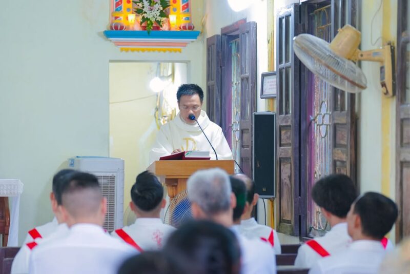 fb-1578851229095483_1207459724758600