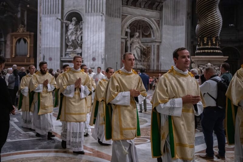 fb-272481673538_1261850092638043