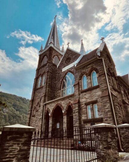 fb-326791086980_1224188459749735