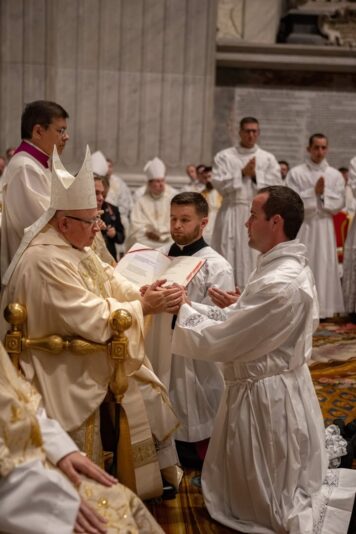 fb-272481673538_1261850092638043