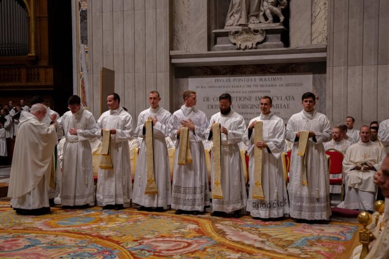 fb-272481673538_1261850092638043