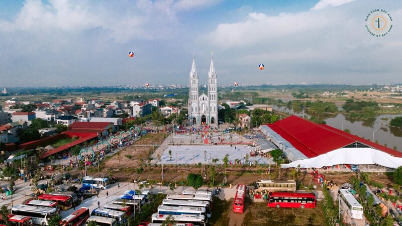 fb-732768673513037_1117453503844866