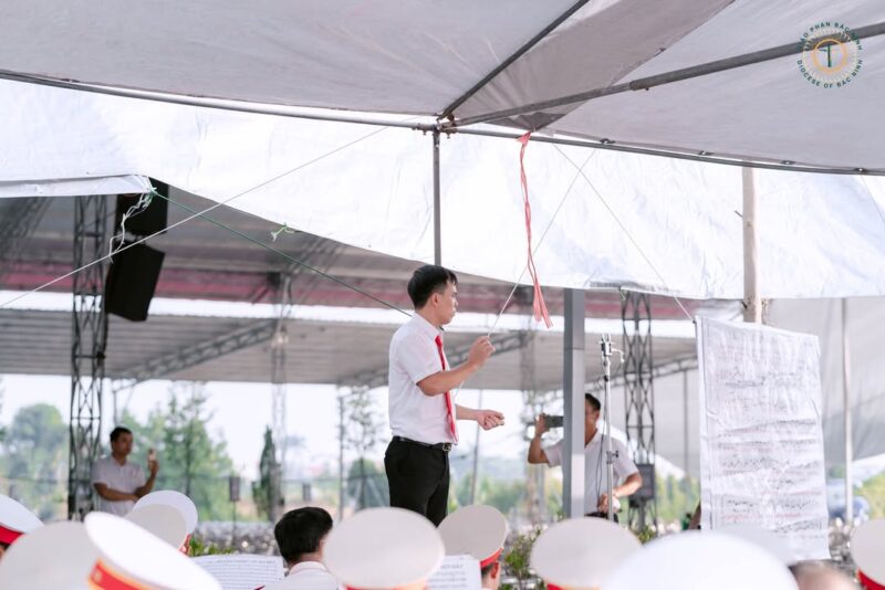 fb-732768673513037_1117453503844866