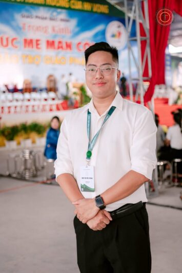 fb-732768673513037_1117831657140384