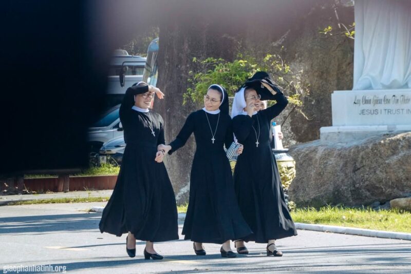 fb-267086443957481_1106322398377132