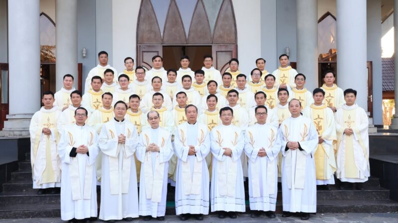 fb-267086443957481_1106305551712150