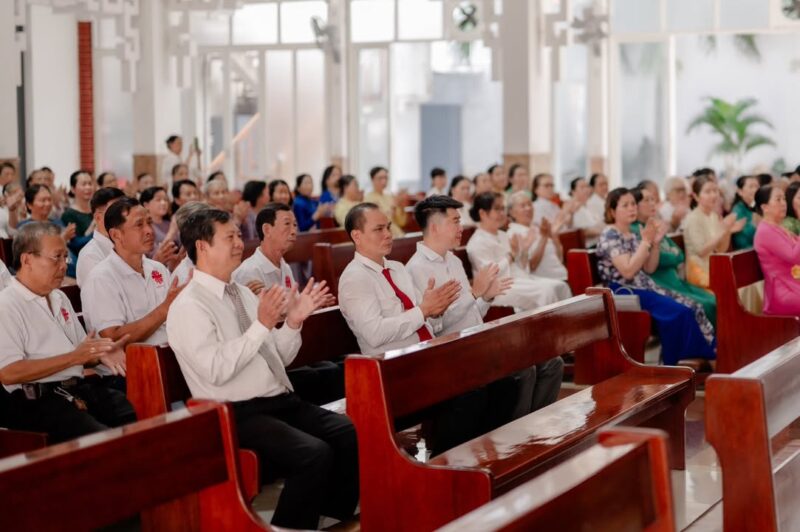 fb-585442494803518_1216299513867929