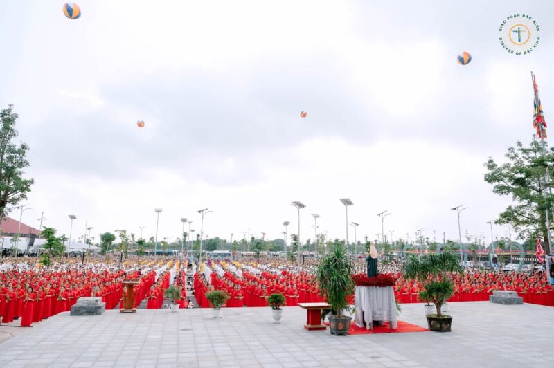 fb-732768673513037_1118004530456430