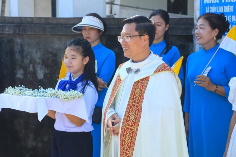 fb-1578851229095483_1208646637973242