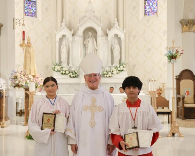 fb-117682098250535_1236235448549088