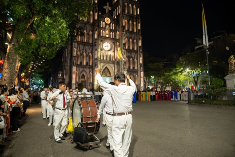 fb-1578851229095483_1208851887952717