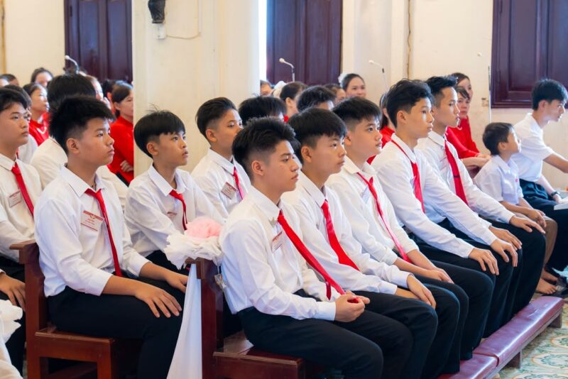 fb-1578851229095483_1209613407876565