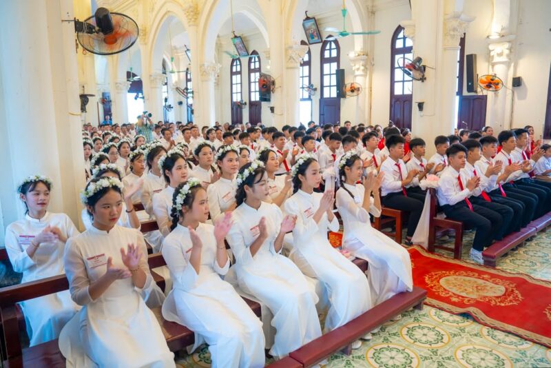 fb-1578851229095483_1209613407876565