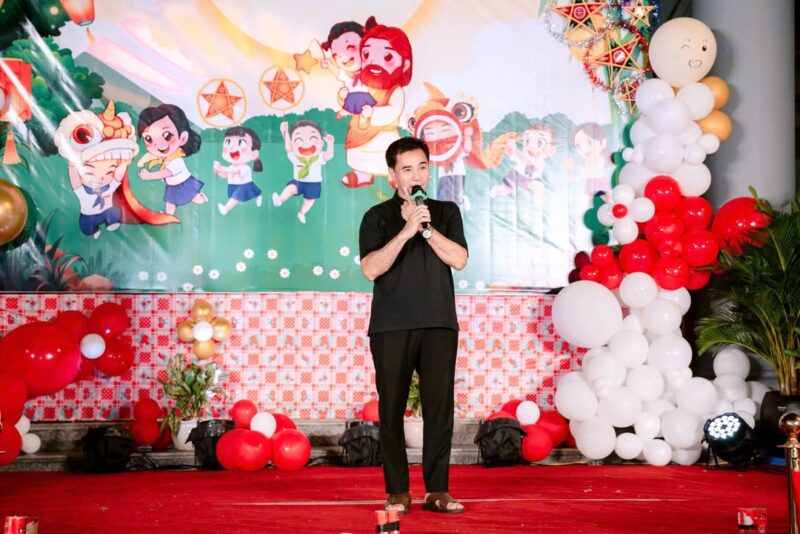 fb-732768673513037_1118797333710483