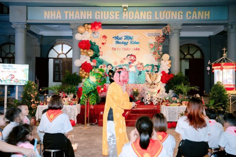 fb-732768673513037_1118797333710483