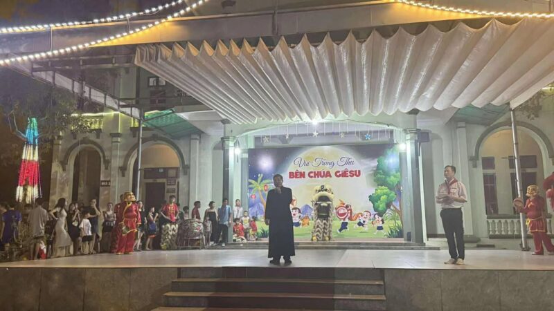 fb-732768673513037_1118668010390082