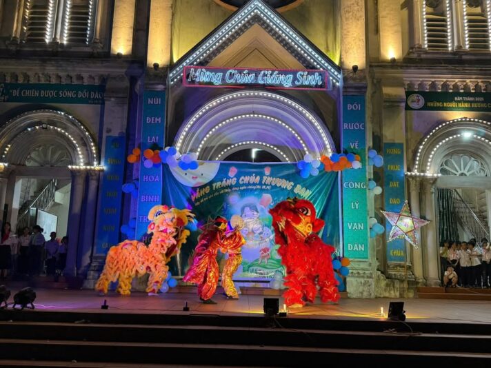 fb-732768673513037_1119378563652360