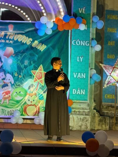 fb-732768673513037_1119378563652360