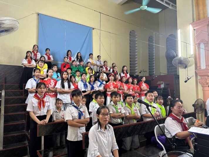 fb-732768673513037_1119369593653257