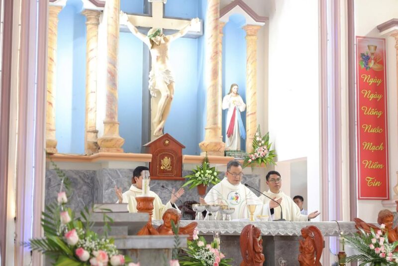 fb-732768673513037_1119302200326663