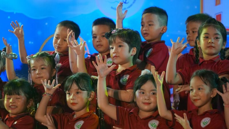 fb-732768673513037_1119746106948939